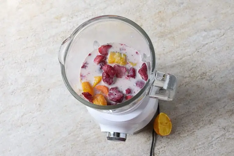 Step 1 - Strawberry Mango Smoothie