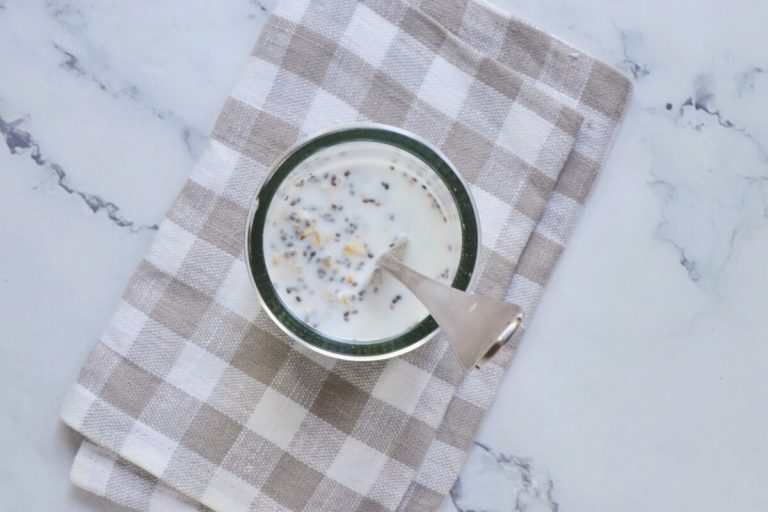 Step 1 - Chia Oat Pudding