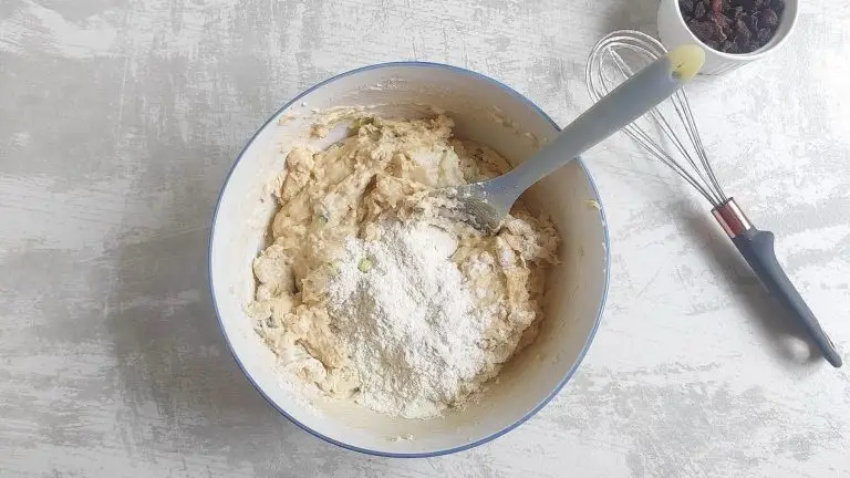 Step 7 - Easy Zucchini Bread