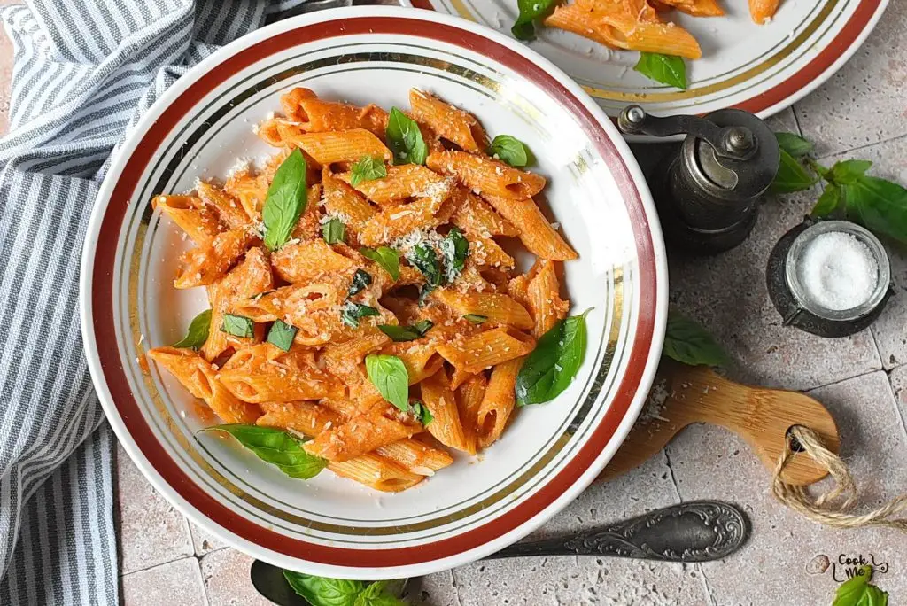 Penne Alla Vodka (Vodka Pasta Recipe)