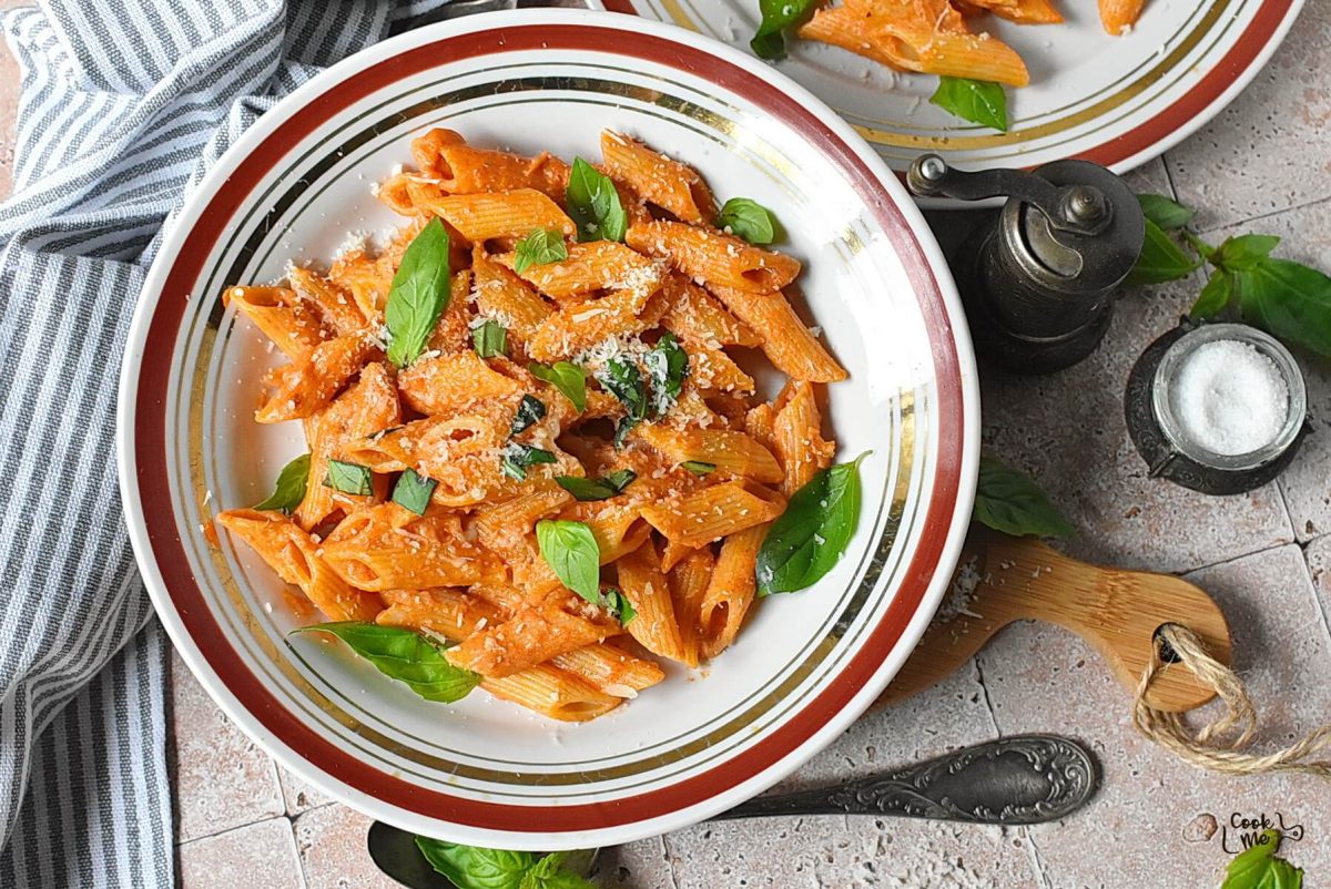 Penne Alla Vodka (Vodka Pasta Recipe)