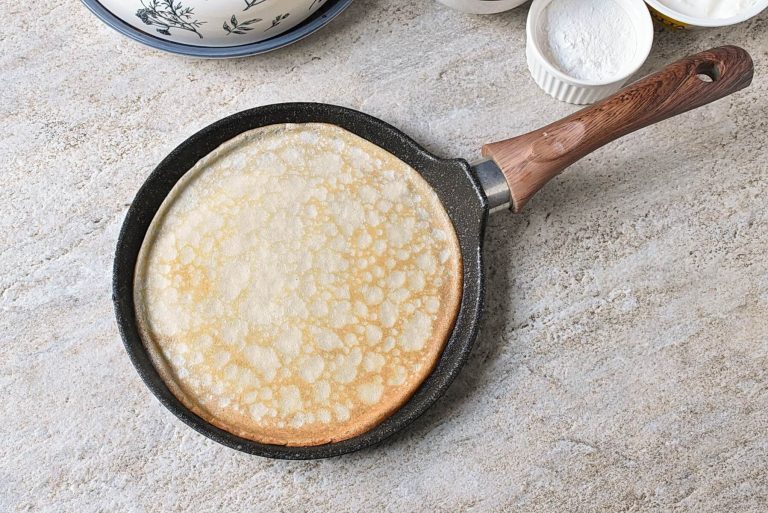 Step 3 - Strawberry Crepes