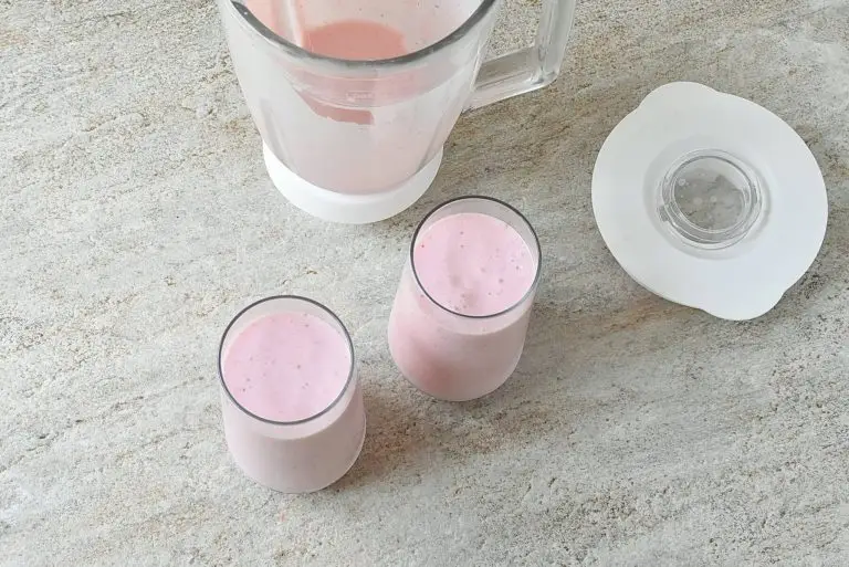 Step 6 - Strawberry Milkshake