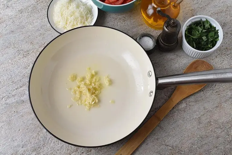 Step 2 - Tomato and Basil Pasta