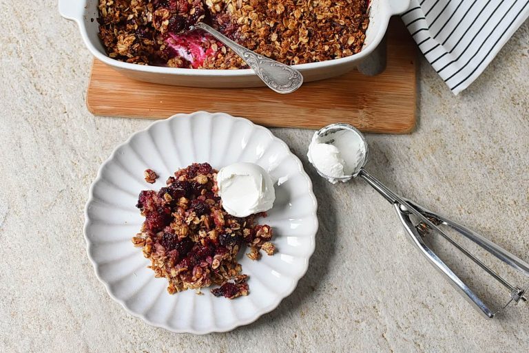 Step 9 - Healthy Blackberry Crisp