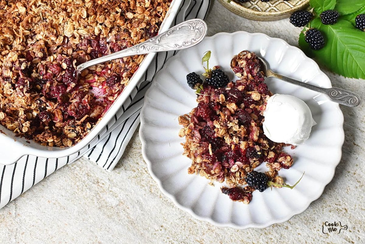 Healthy Blackberry Crisp