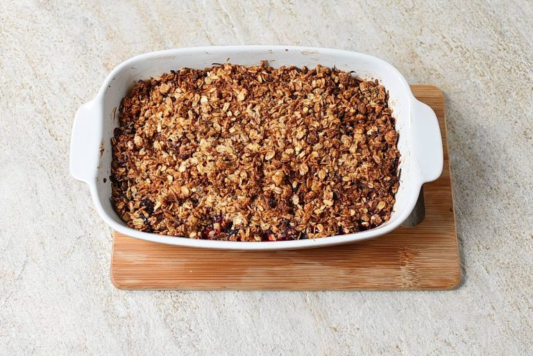 Step 7 - Healthy Blackberry Crisp