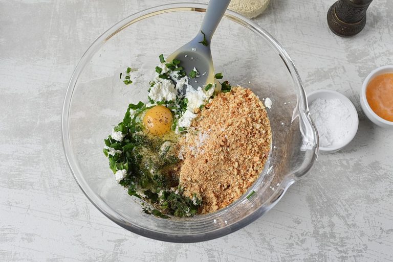 Step 3 - Spinach and Feta Triangles