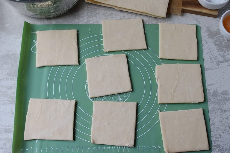 Step 6 - Spinach and Feta Triangles