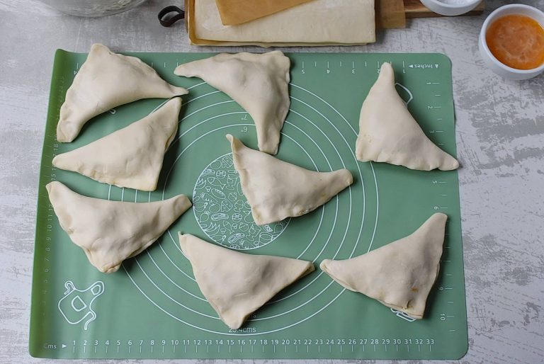 Step 7 - Spinach and Feta Triangles