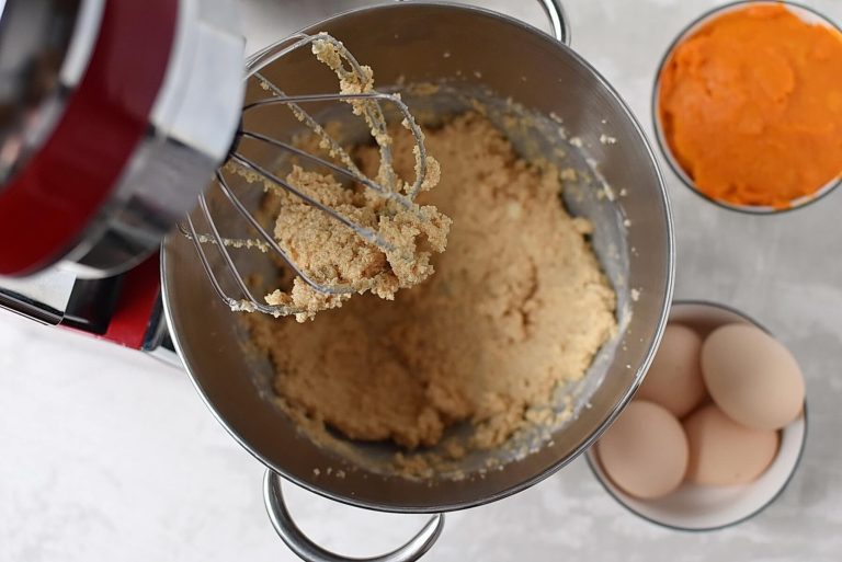 Step 3 - Pumpkin Spice Cupcakes