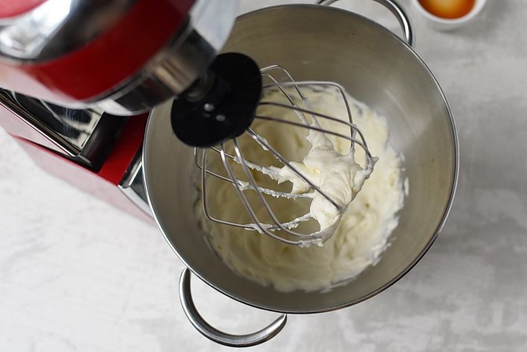 Step 10 - Pumpkin Spice Cupcakes