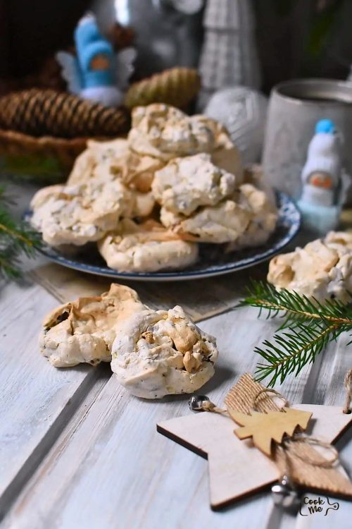 Chocolate Meringue Cookies