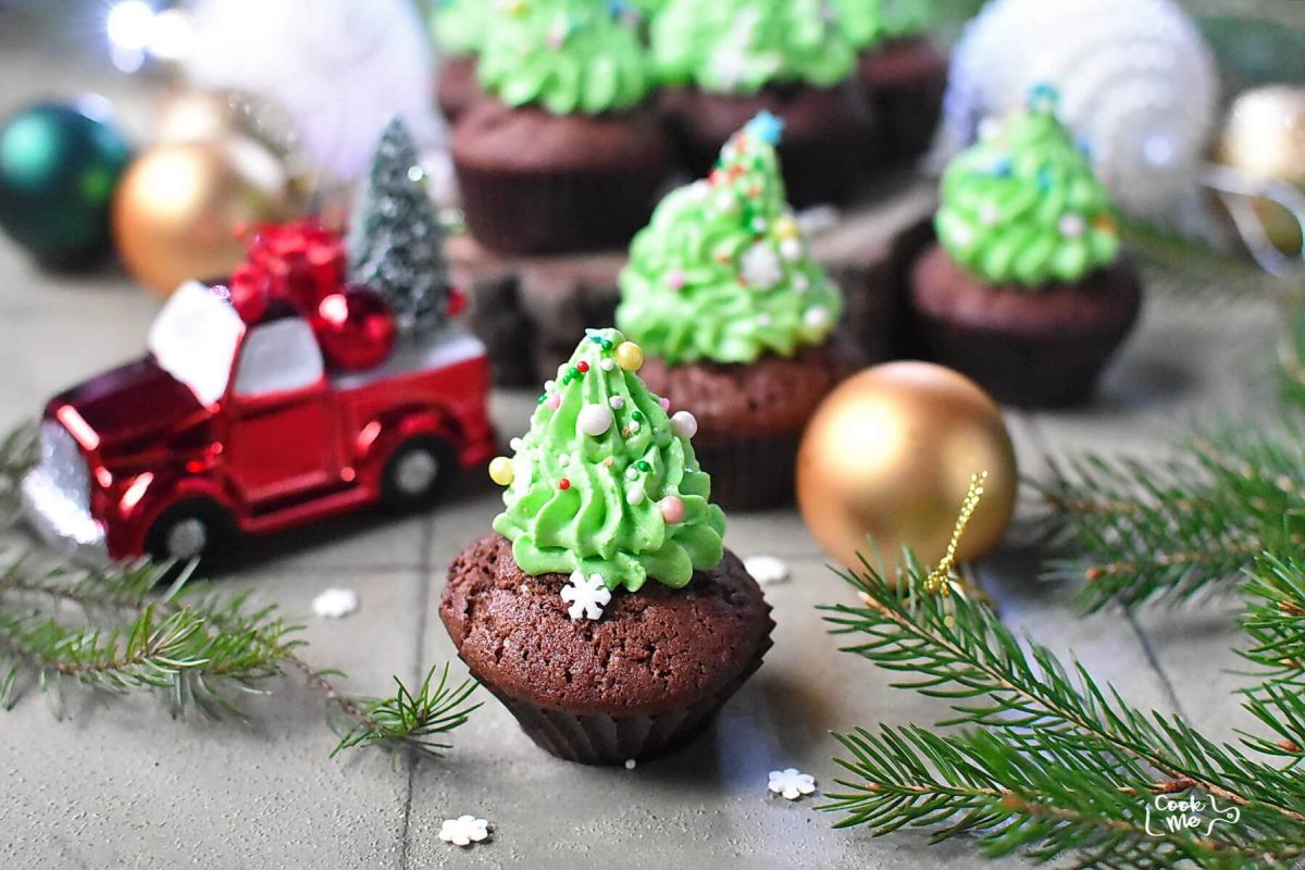 Christmas Tree Cupcakes