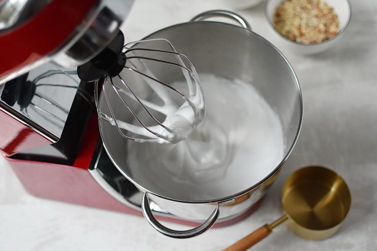 Step 3 - Chocolate Meringue Cookies