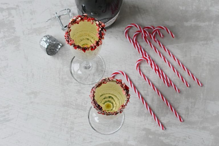 Step 4 - Peppermint Bark Mimosa