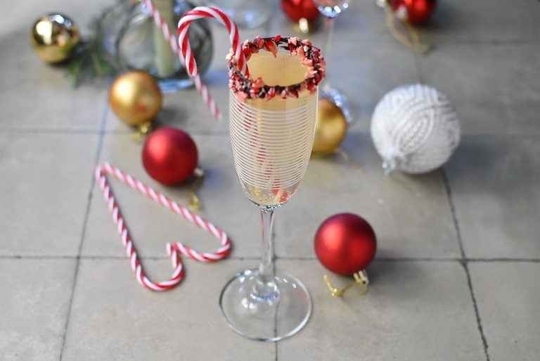 Step 5 - Peppermint Bark Mimosa