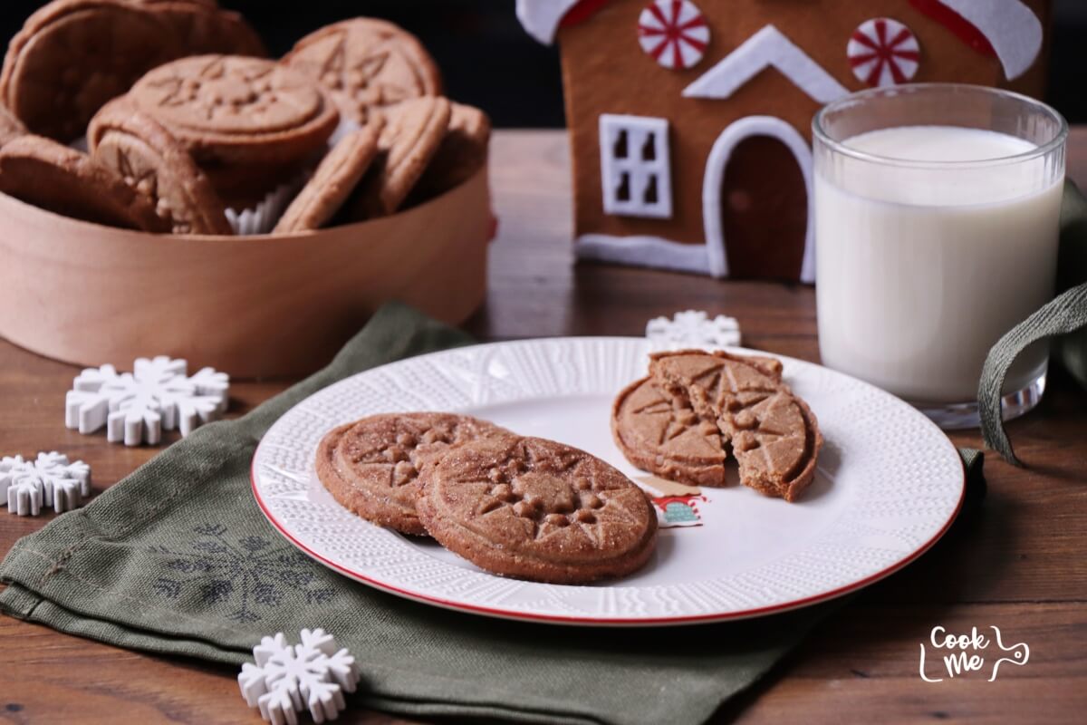 Speculoos Dutch Windmill Cookies