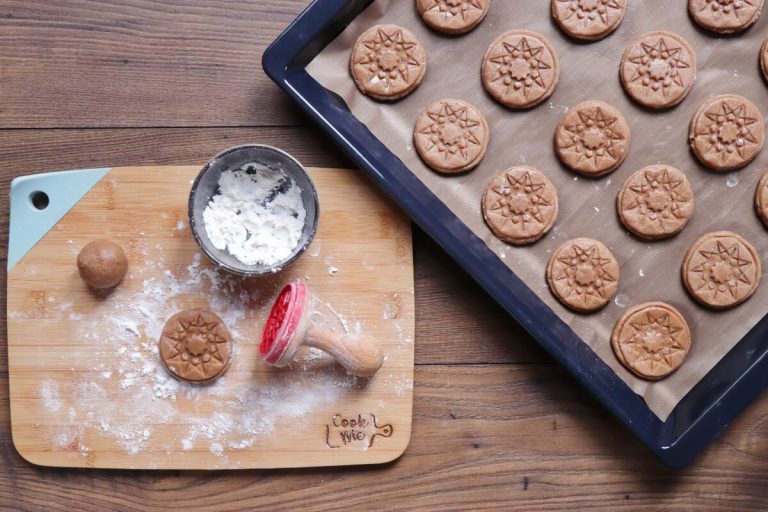 Step 8 - Speculoos Dutch Windmill Cookies