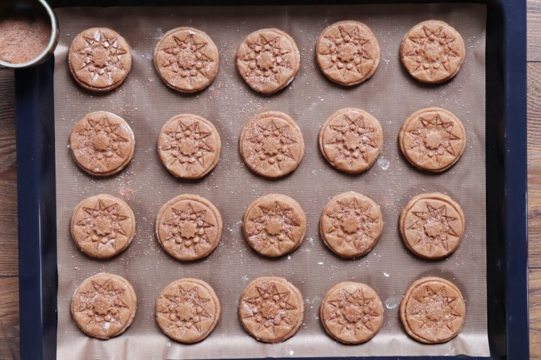 Step 8 - Speculoos Dutch Windmill Cookies