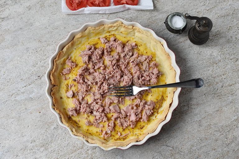 Step 10 - Tuna Quiche with Tomato and Mustard
